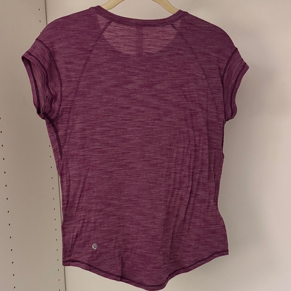 lululemon athletica Heathered Purple and Gray Short Sleeve Tee - Picture 3 of 3